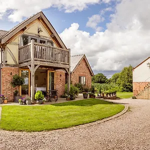  Holiday home Oak Mead United Kingdom