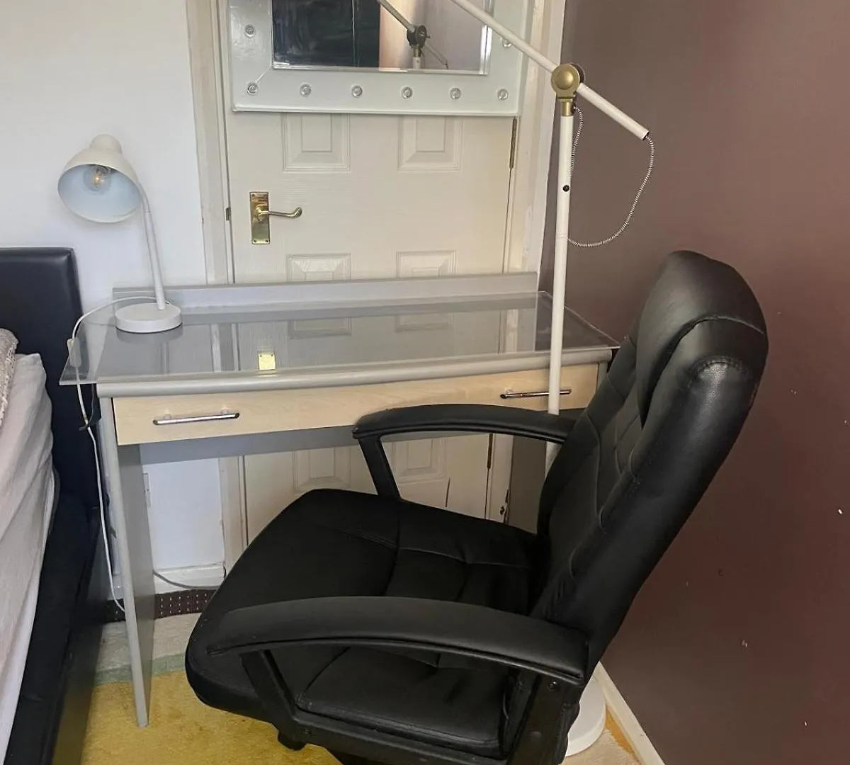 Limehouse Upon Thames Room In Great Location London Homestay